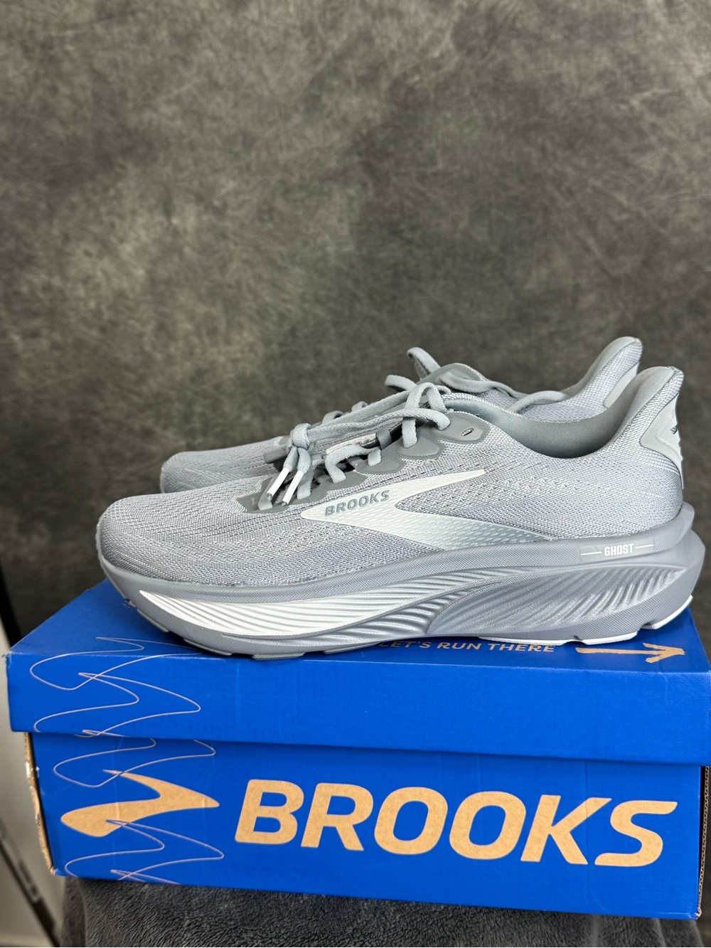 Brooks Ghost 17 Men’s 8.5 D Gray Running Shoes New With Box - Picture 4 of 10